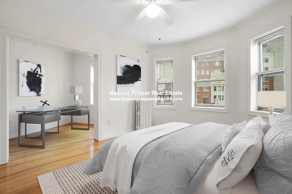 15 Edgerly Rd, Fenway