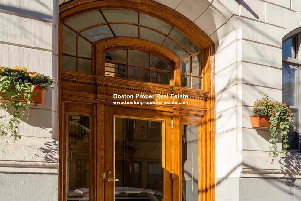 18 Haviland St, Fenway