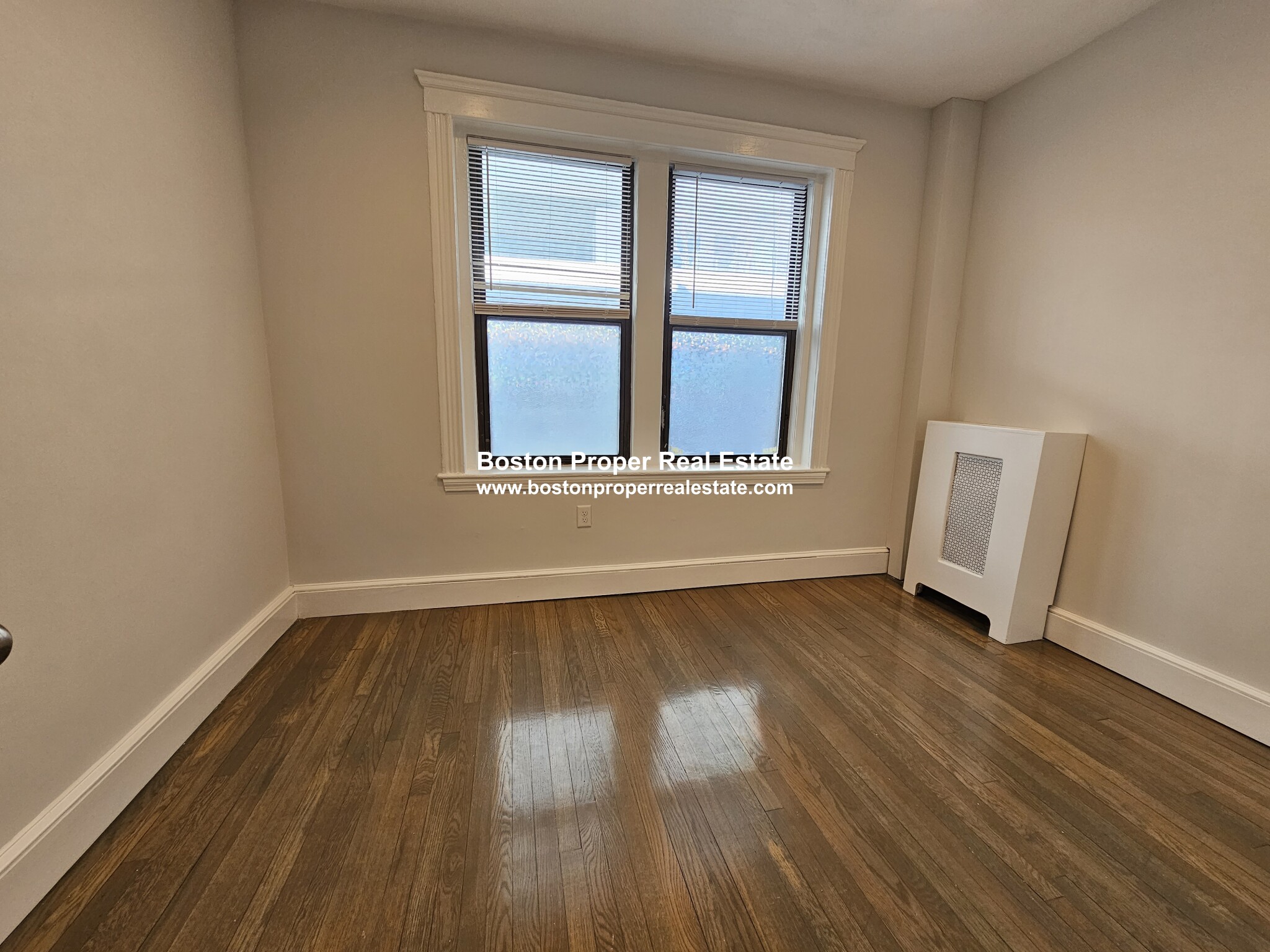 11 Peterborough St, Fenway