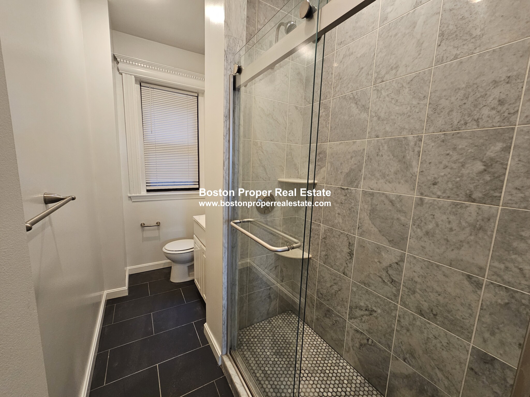 11 Peterborough St, Fenway