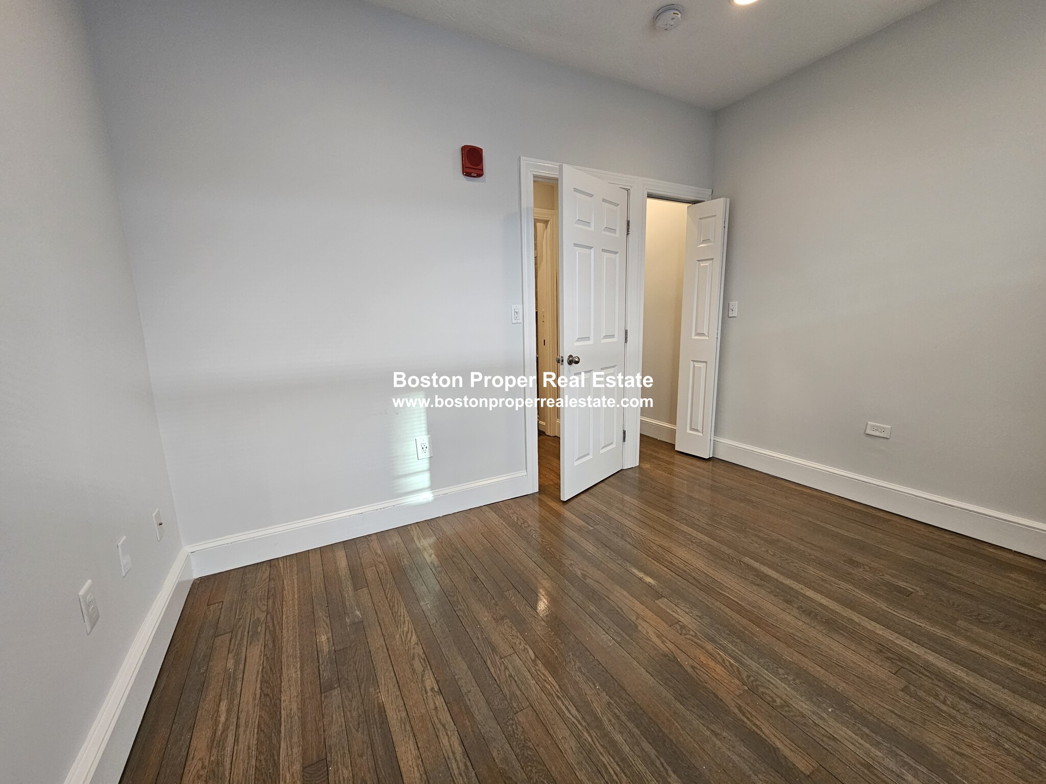 11 Peterborough St, Fenway