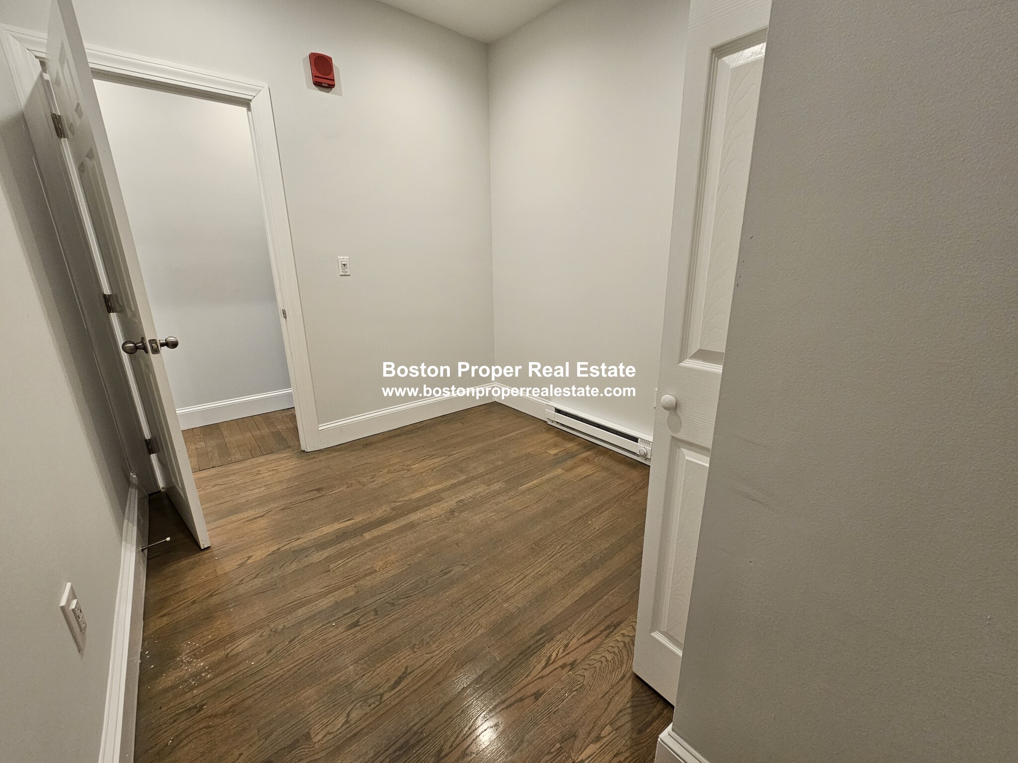 11 Peterborough St, Fenway