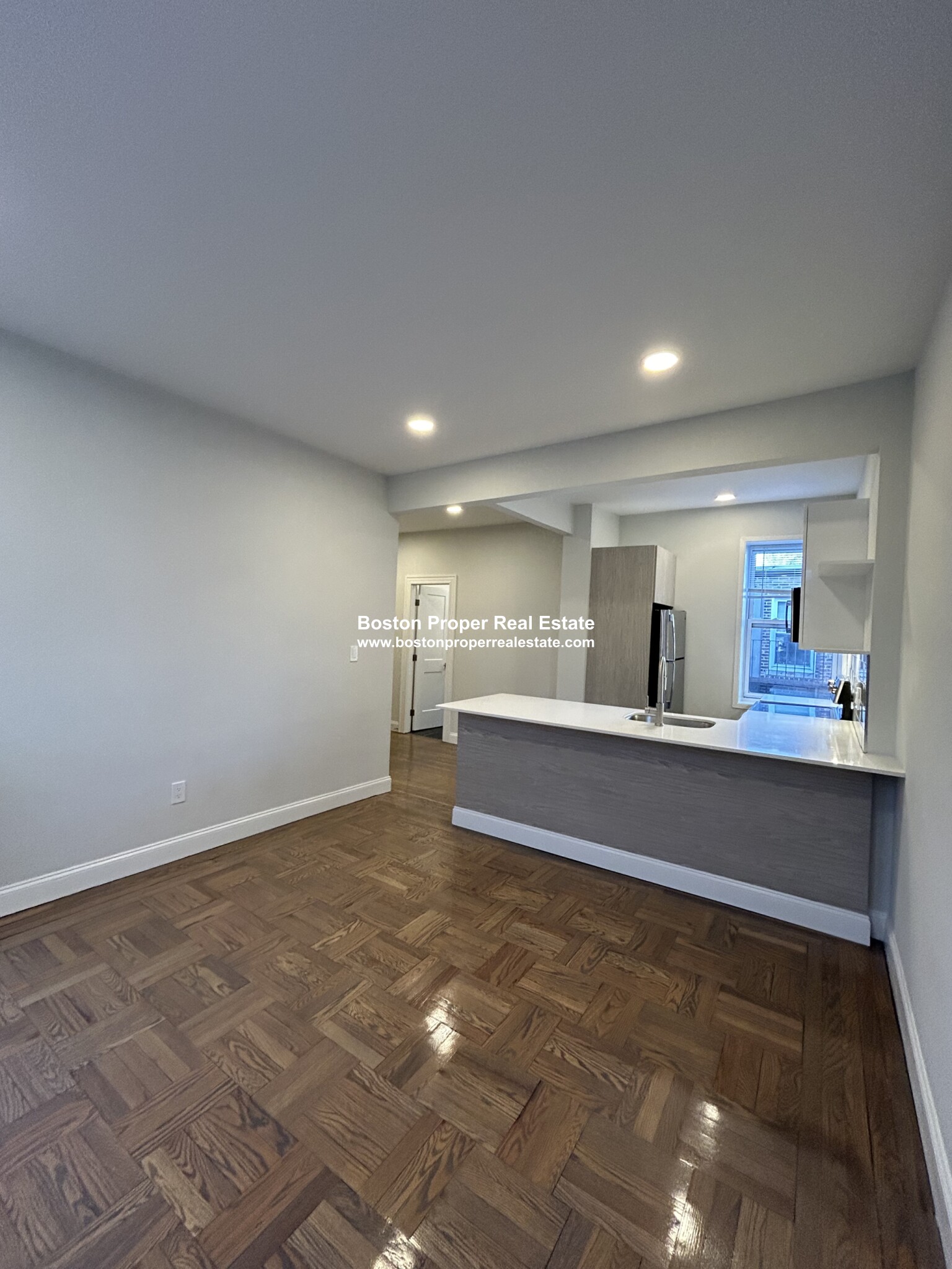 40 Queensberry St, Fenway