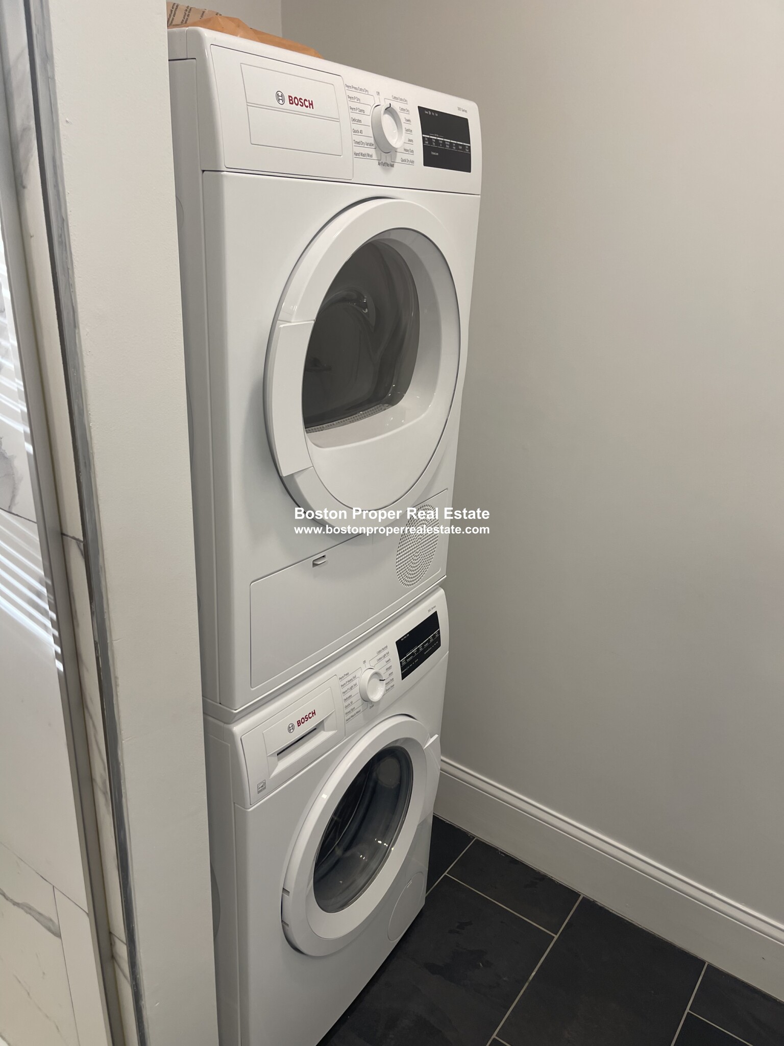 124 Peterborough St, Fenway