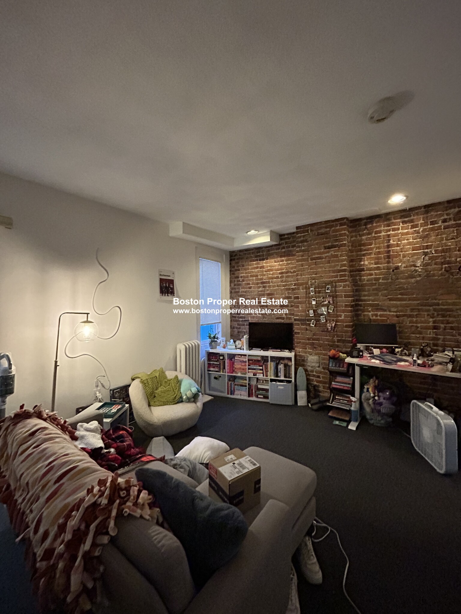 218 Hemenway St, Fenway