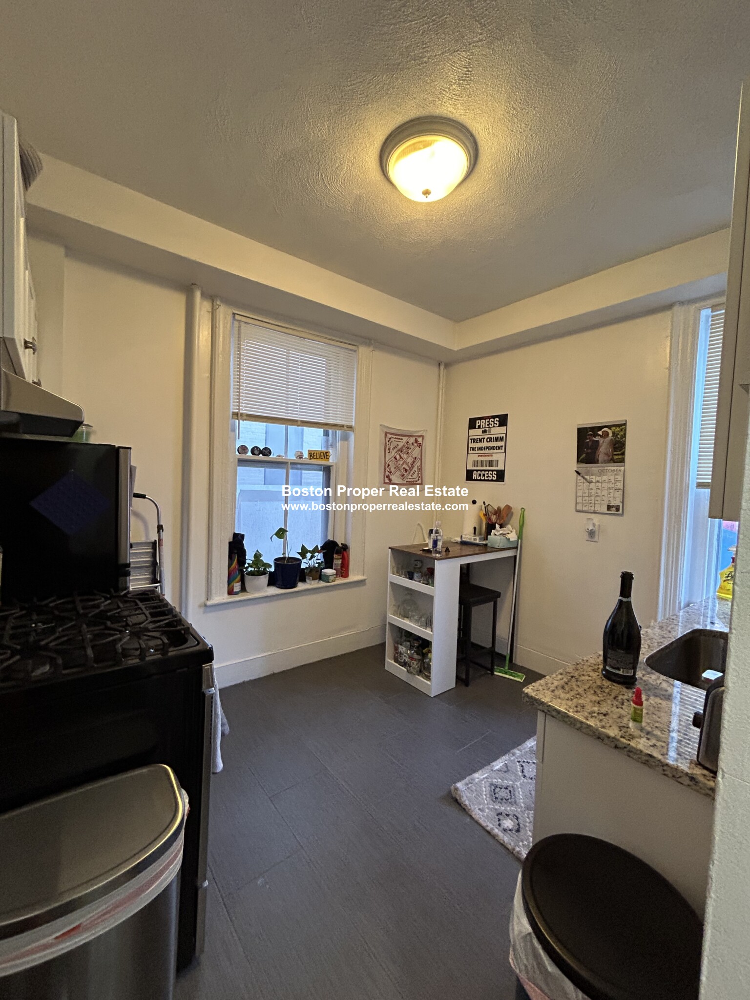 218 Hemenway St, Fenway