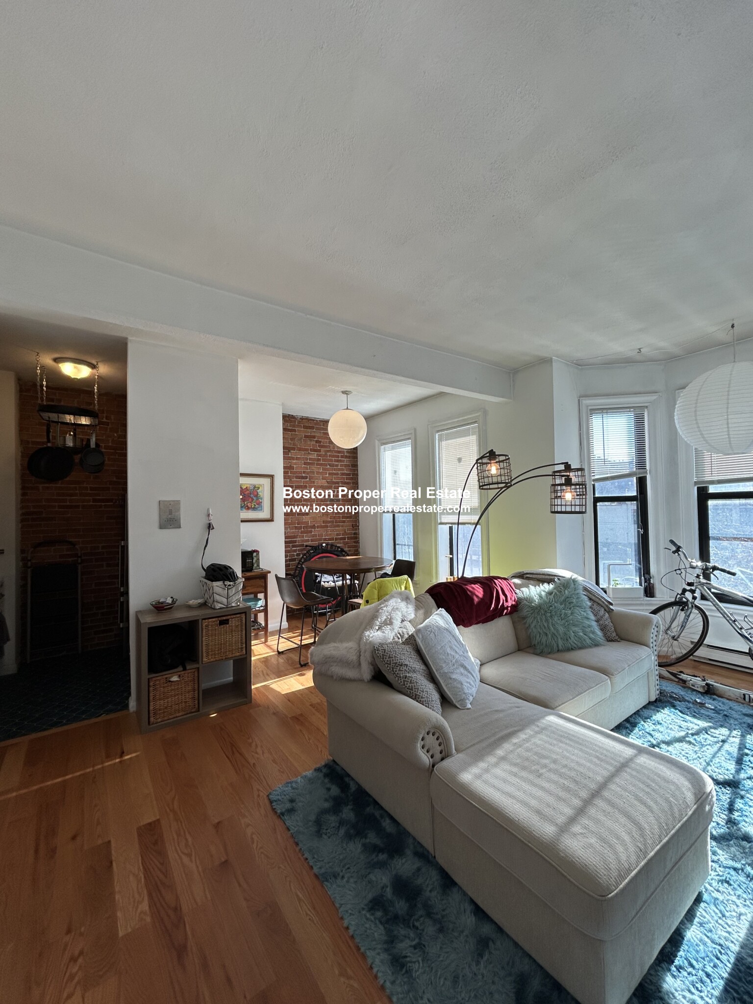 23 Cortes St, Back Bay