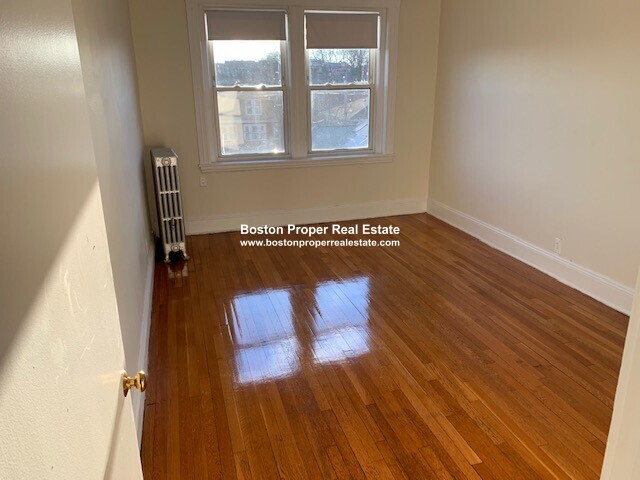 116 Washington St, Brighton