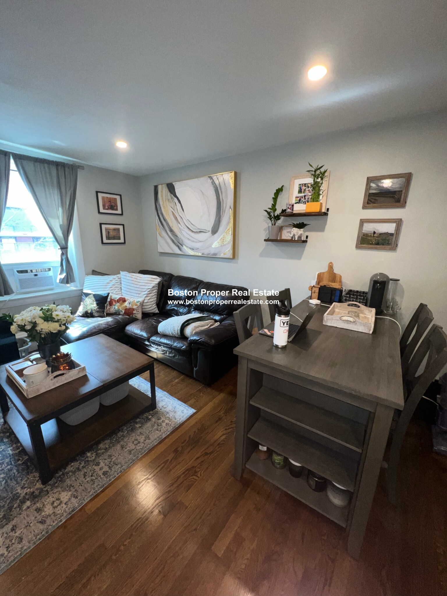 274 Marlborough St, Back Bay