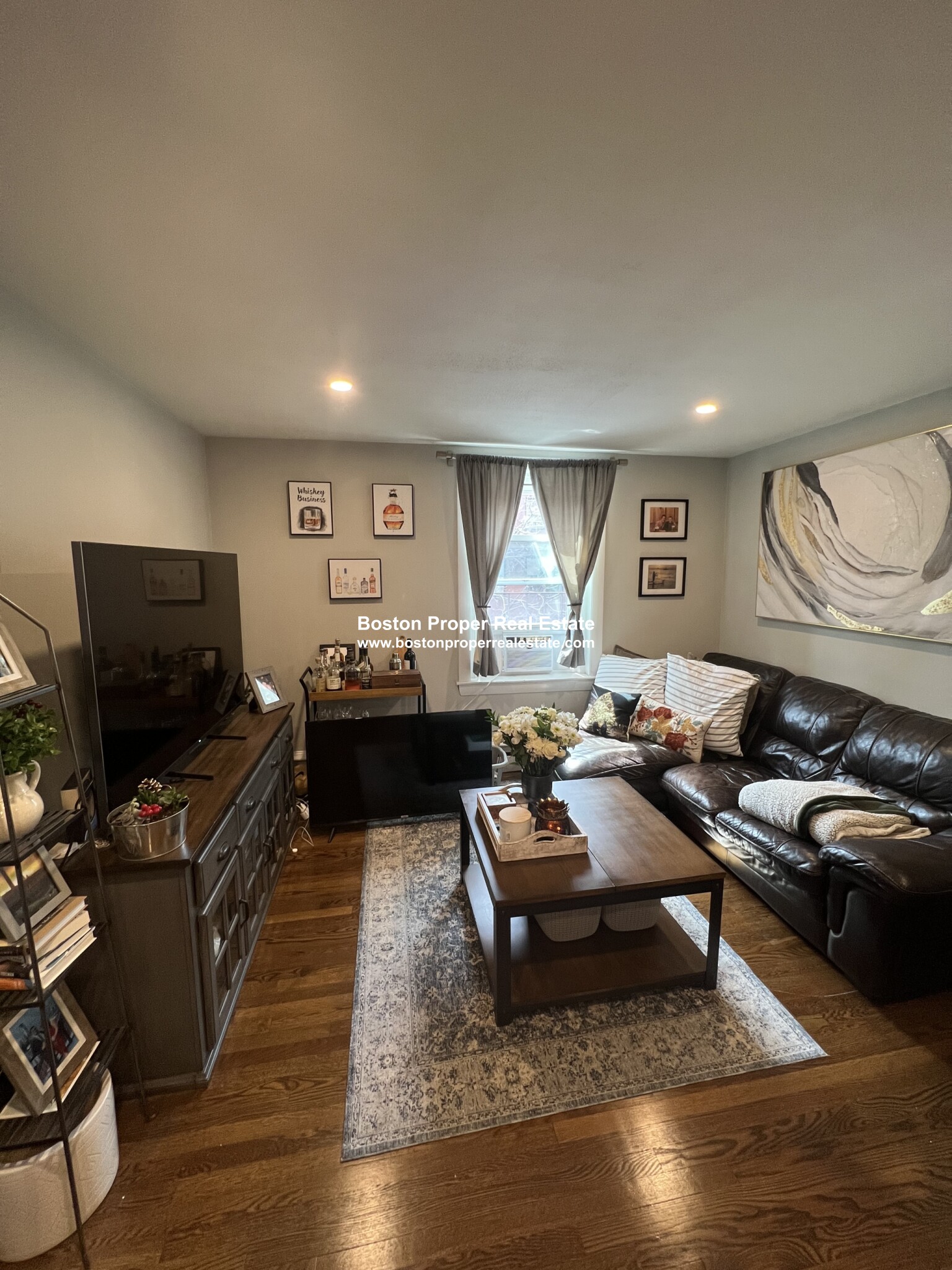 274 Marlborough St, Back Bay