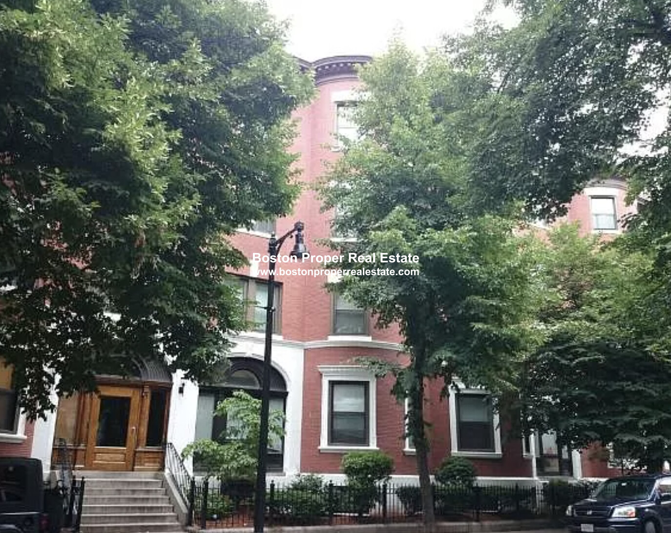 87 Gainsborough St, Fenway