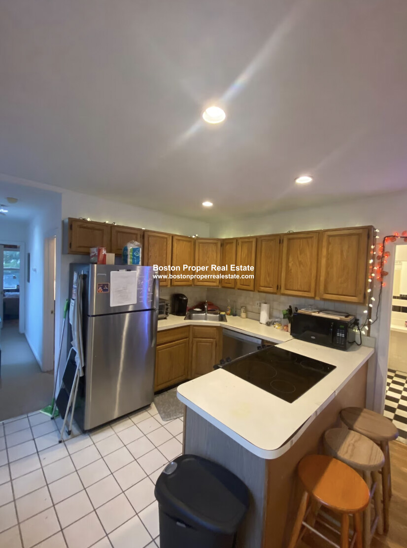 22 Saint Cyprians Pl, South End