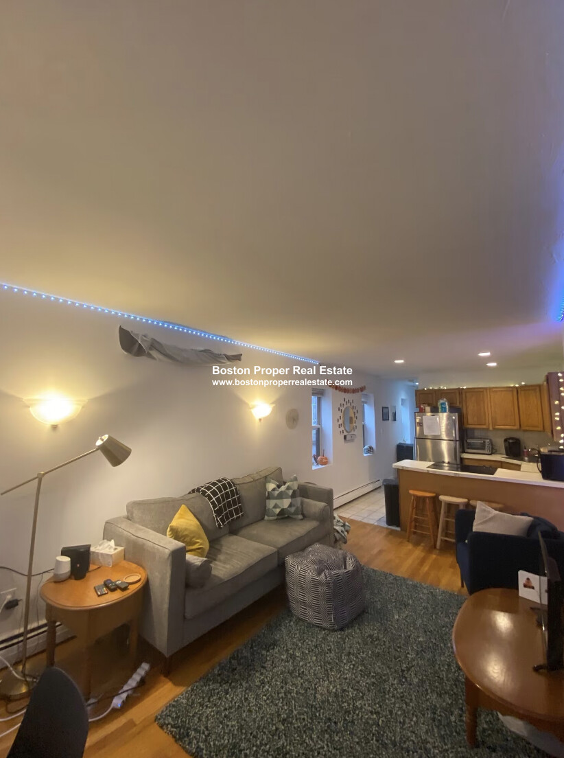 22 Saint Cyprians Pl, South End