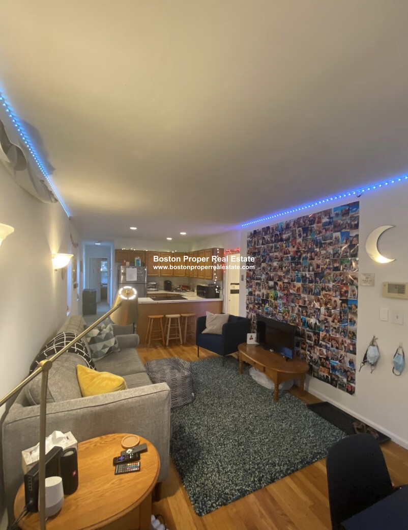 22 Saint Cyprians Pl, South End