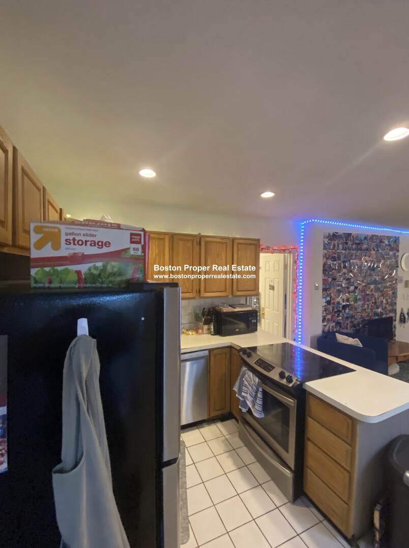 22 Saint Cyprians Pl, South End