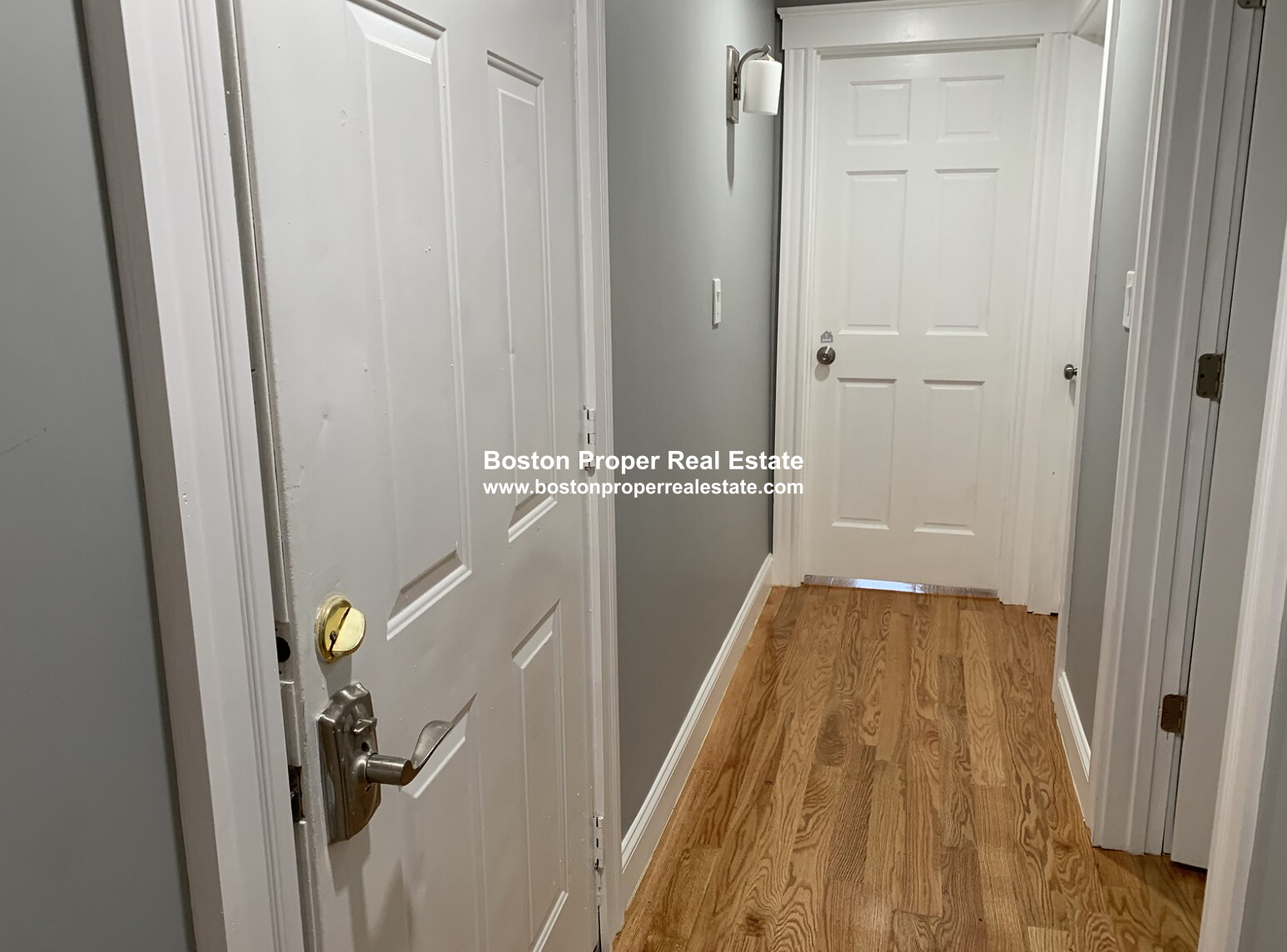 146 Hillside St, Mission Hill