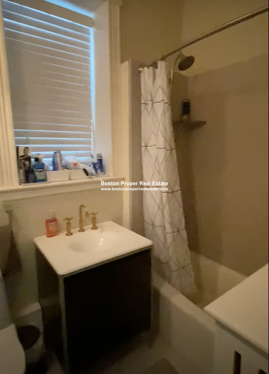 56 Charlesgate East, Fenway