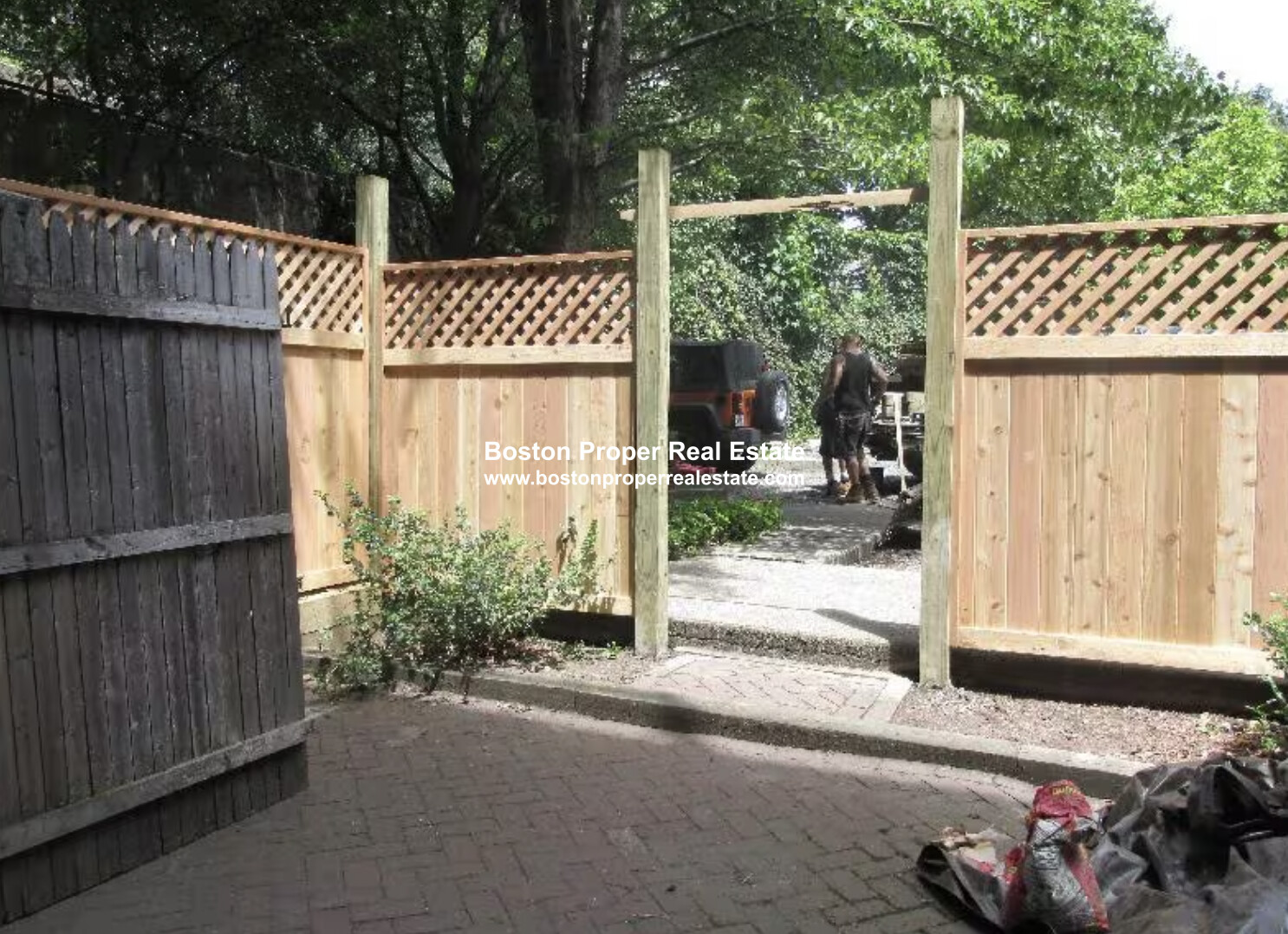 221 West Newton, Beacon Hill