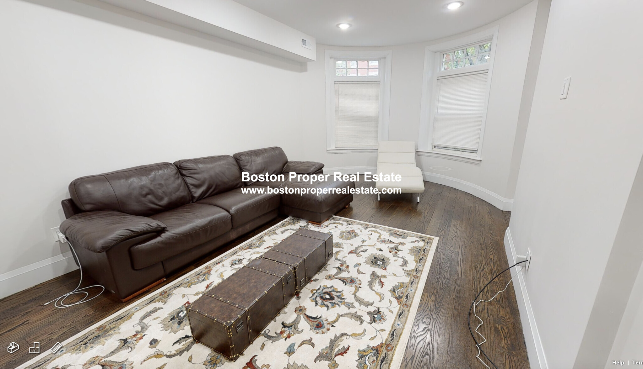 7 Strathmore, Washington Square