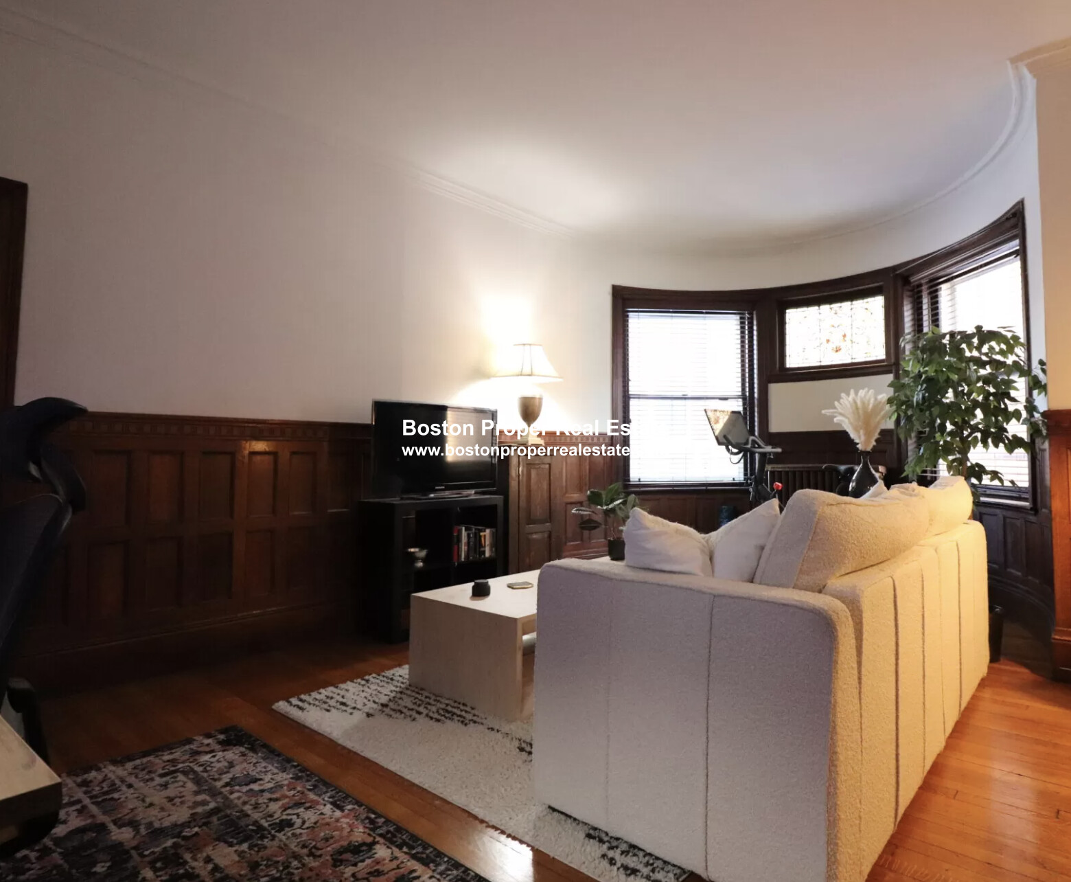 1748 Beacon, Washington Square