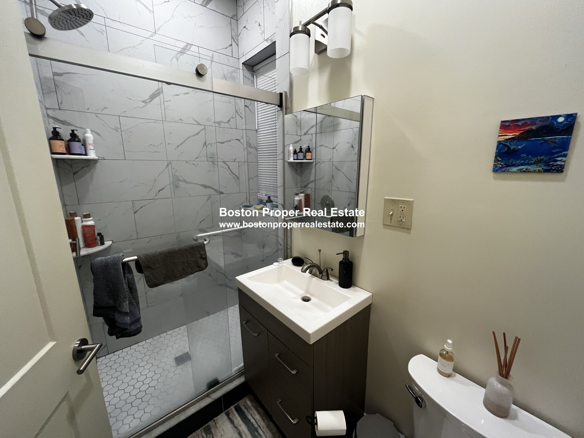 15 Queensberry St, Fenway