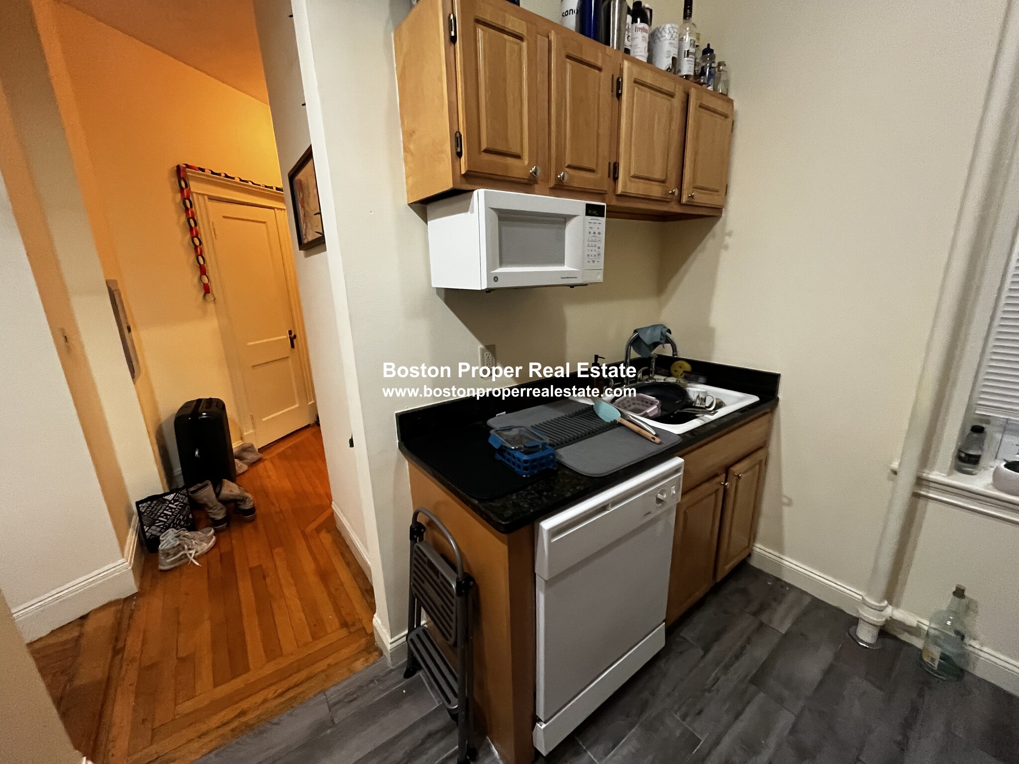 15 Queensberry St, Fenway