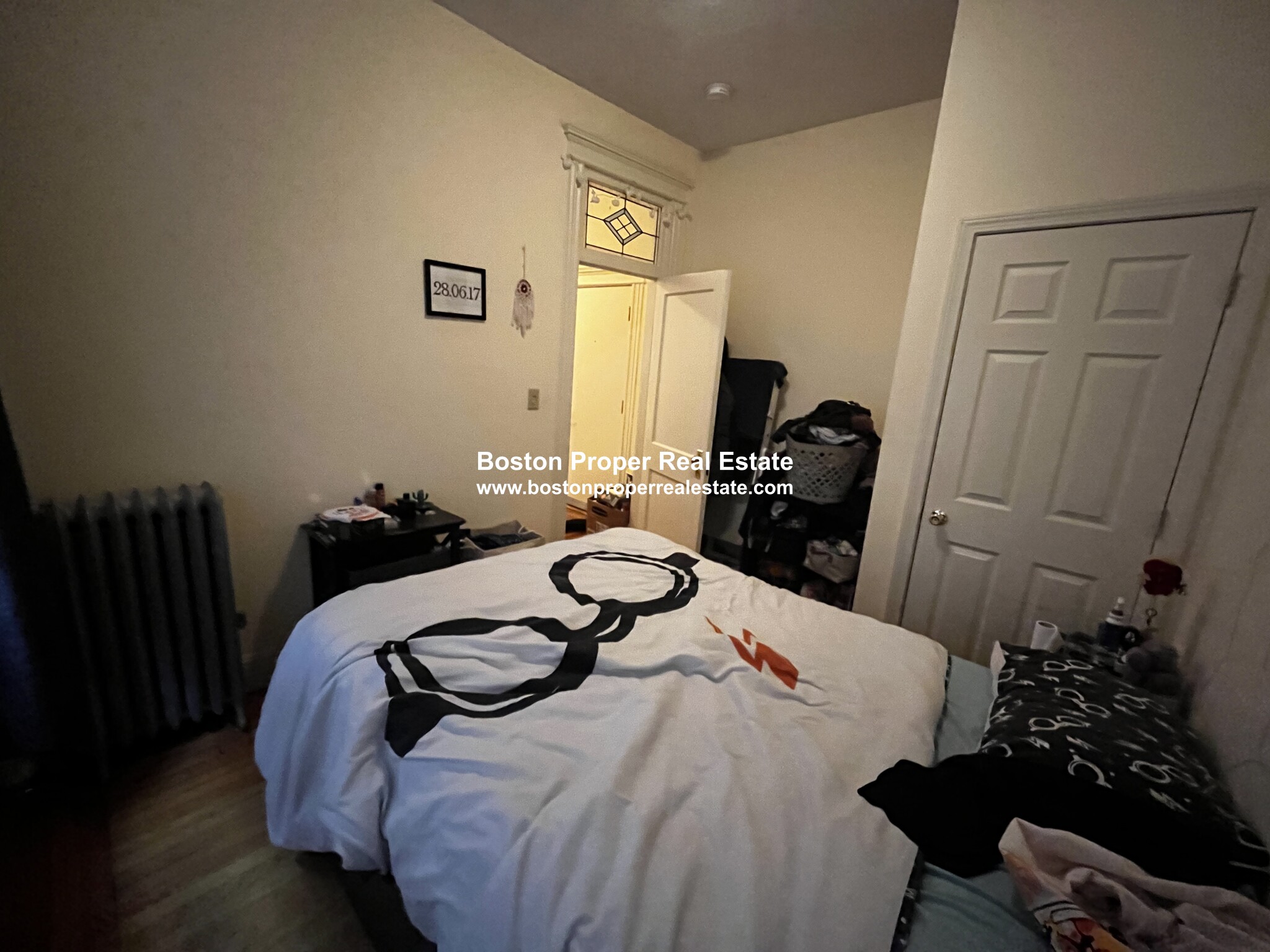 15 Queensberry St, Fenway