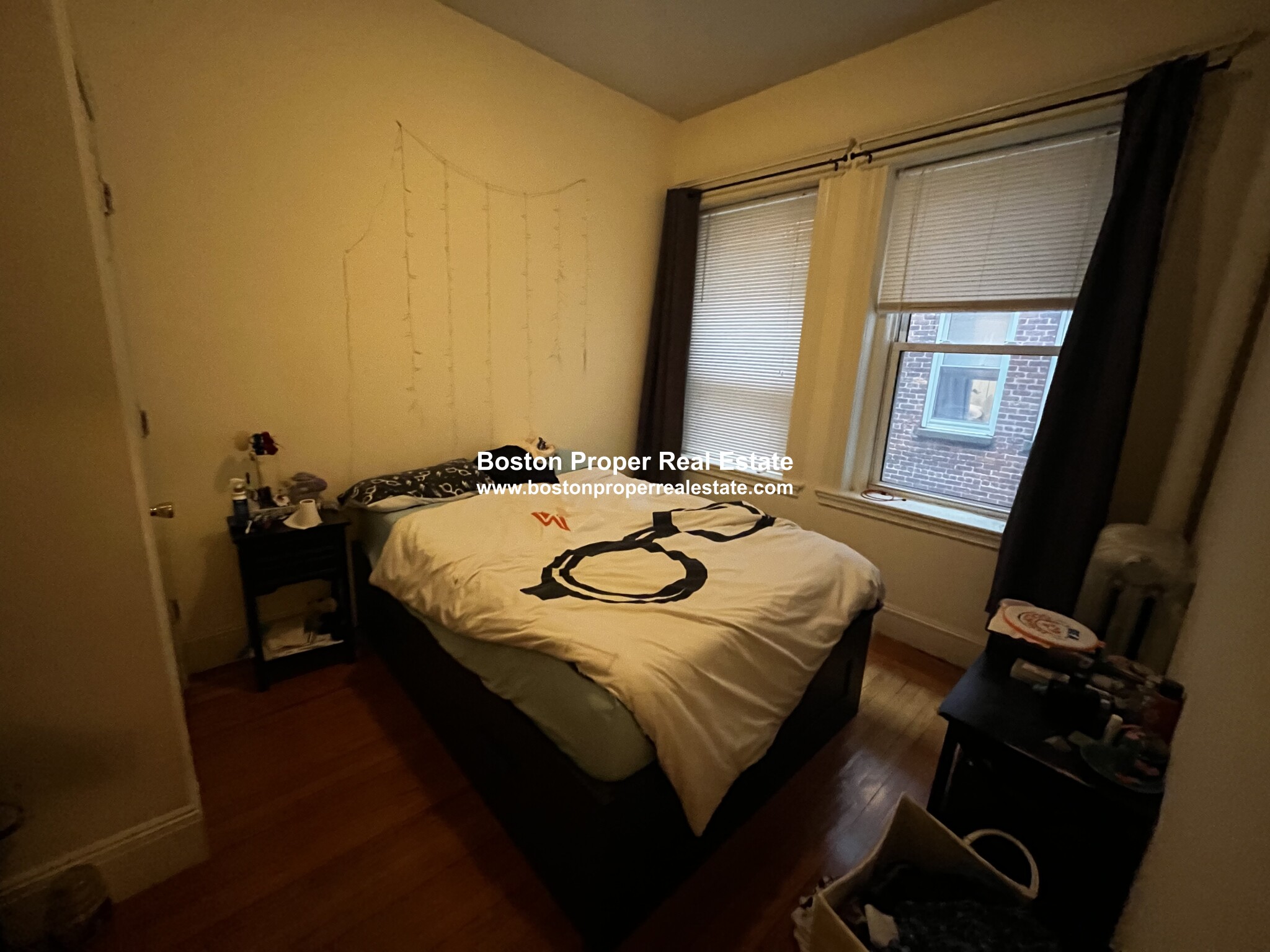 15 Queensberry St, Fenway