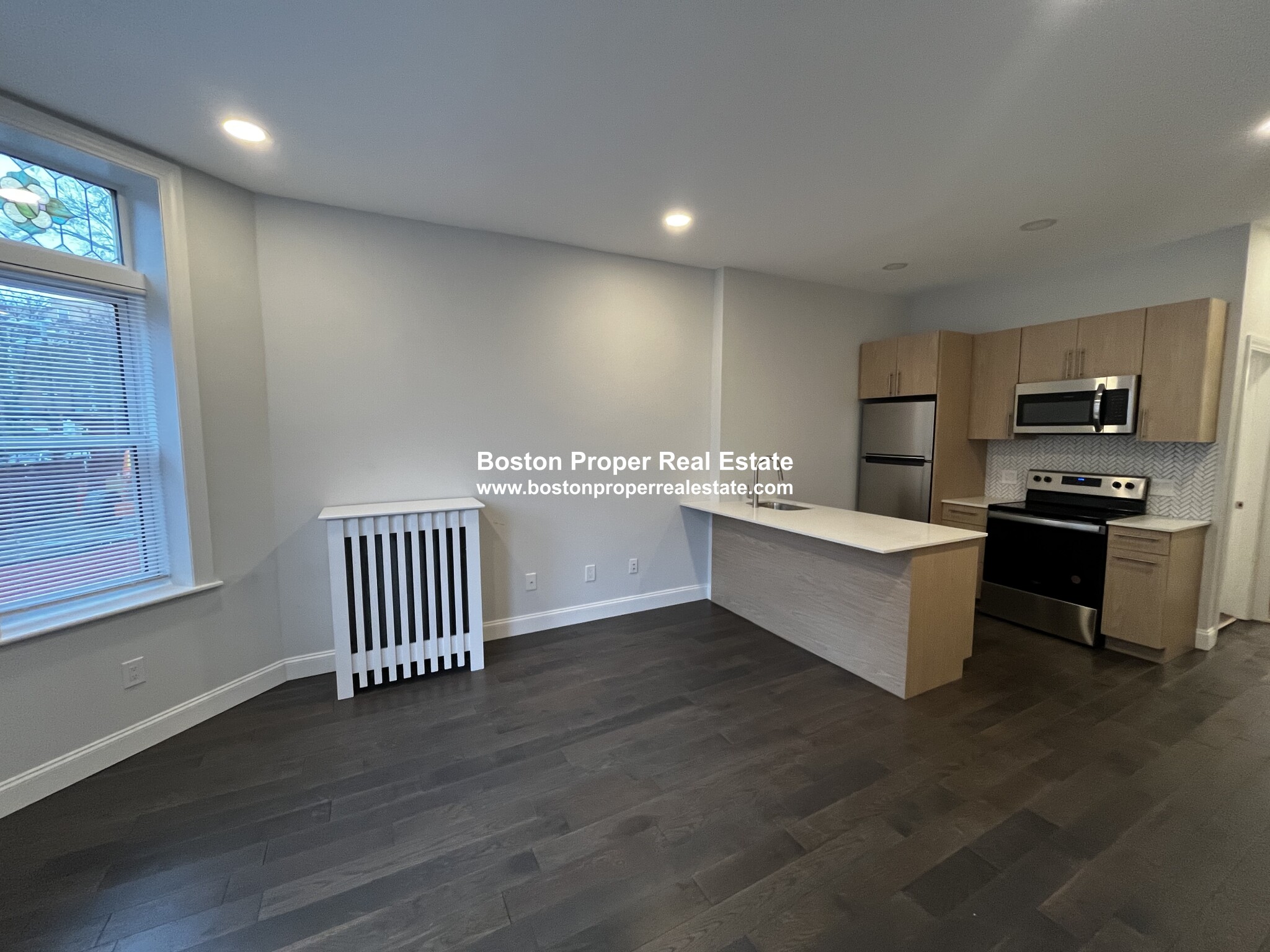 55 Queensberry St, Fenway