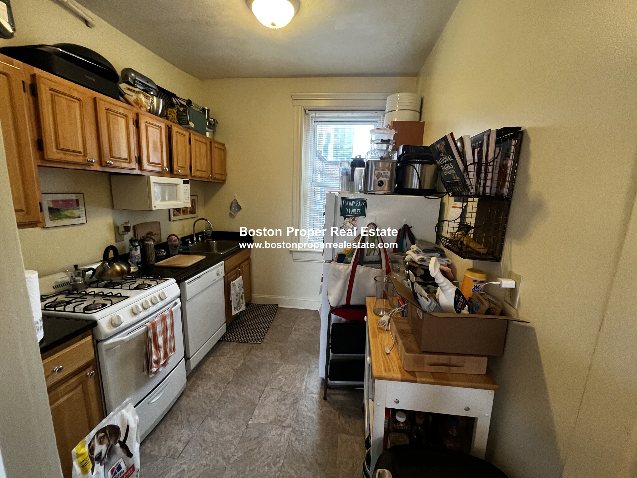 19 Queensberry St, Fenway