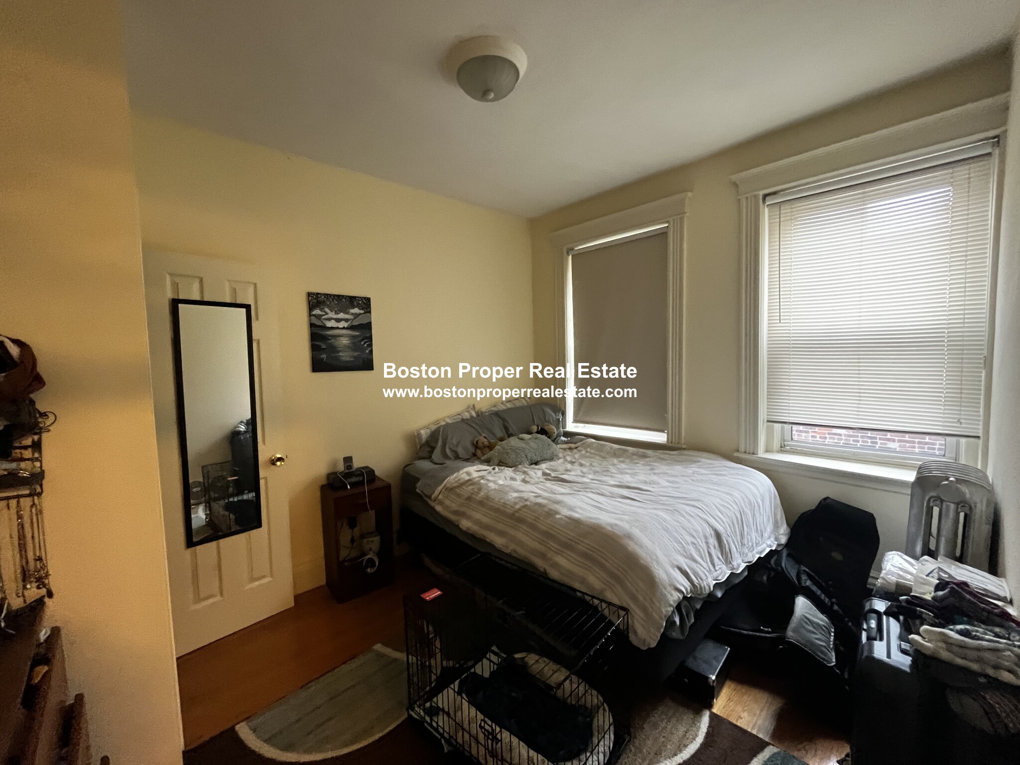 19 Queensberry St, Fenway