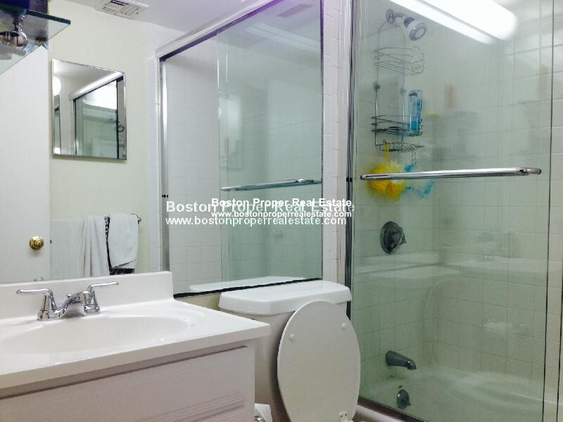 221 West Newton St, Back Bay