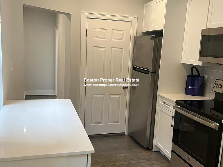 9 Myrtle St, Beacon Hill