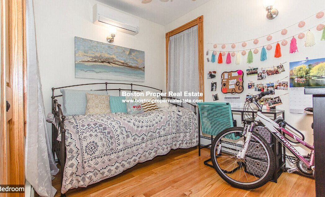 5 Phillips, Beacon Hill