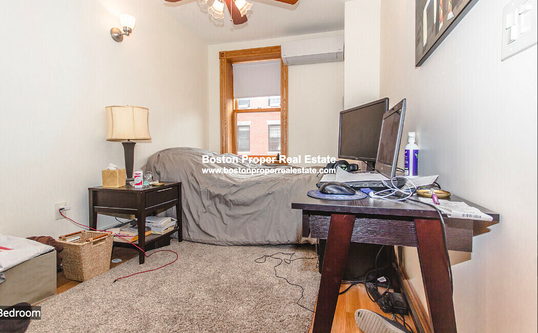 5 Phillips, Beacon Hill