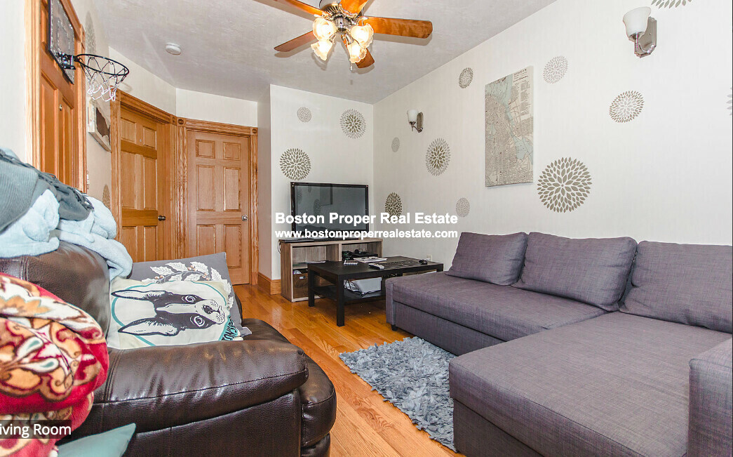 5 Phillips, Beacon Hill