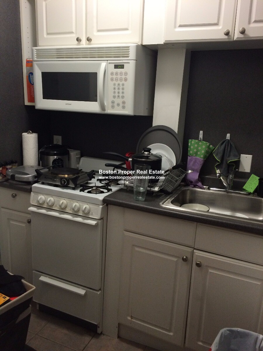 26 Hemenway St, Fenway