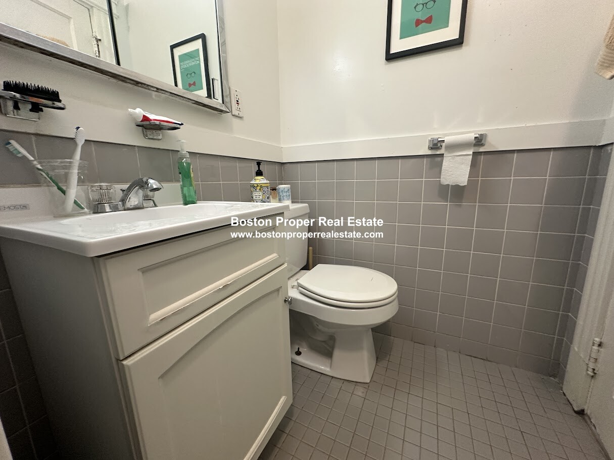 11 Tetlow St, Fenway