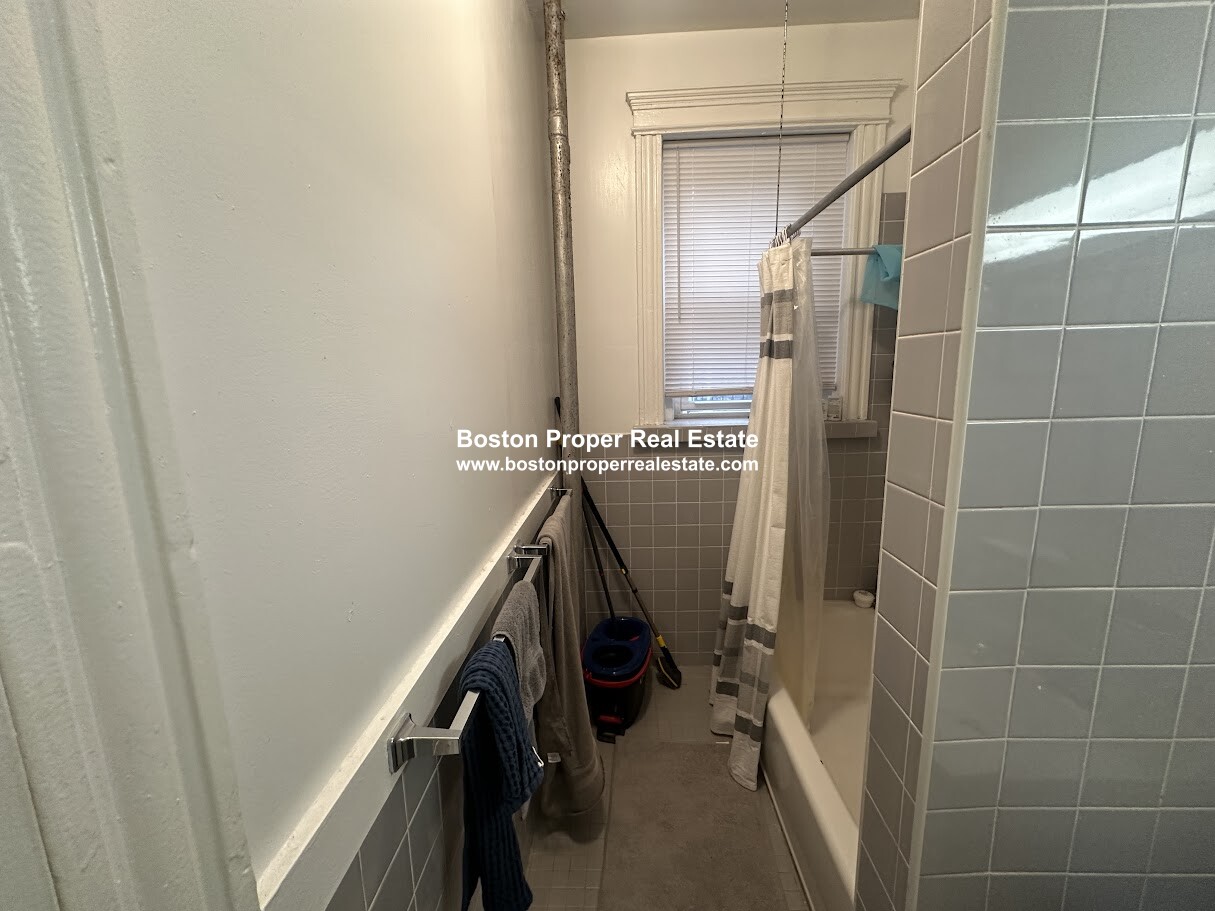 11 Tetlow St, Fenway