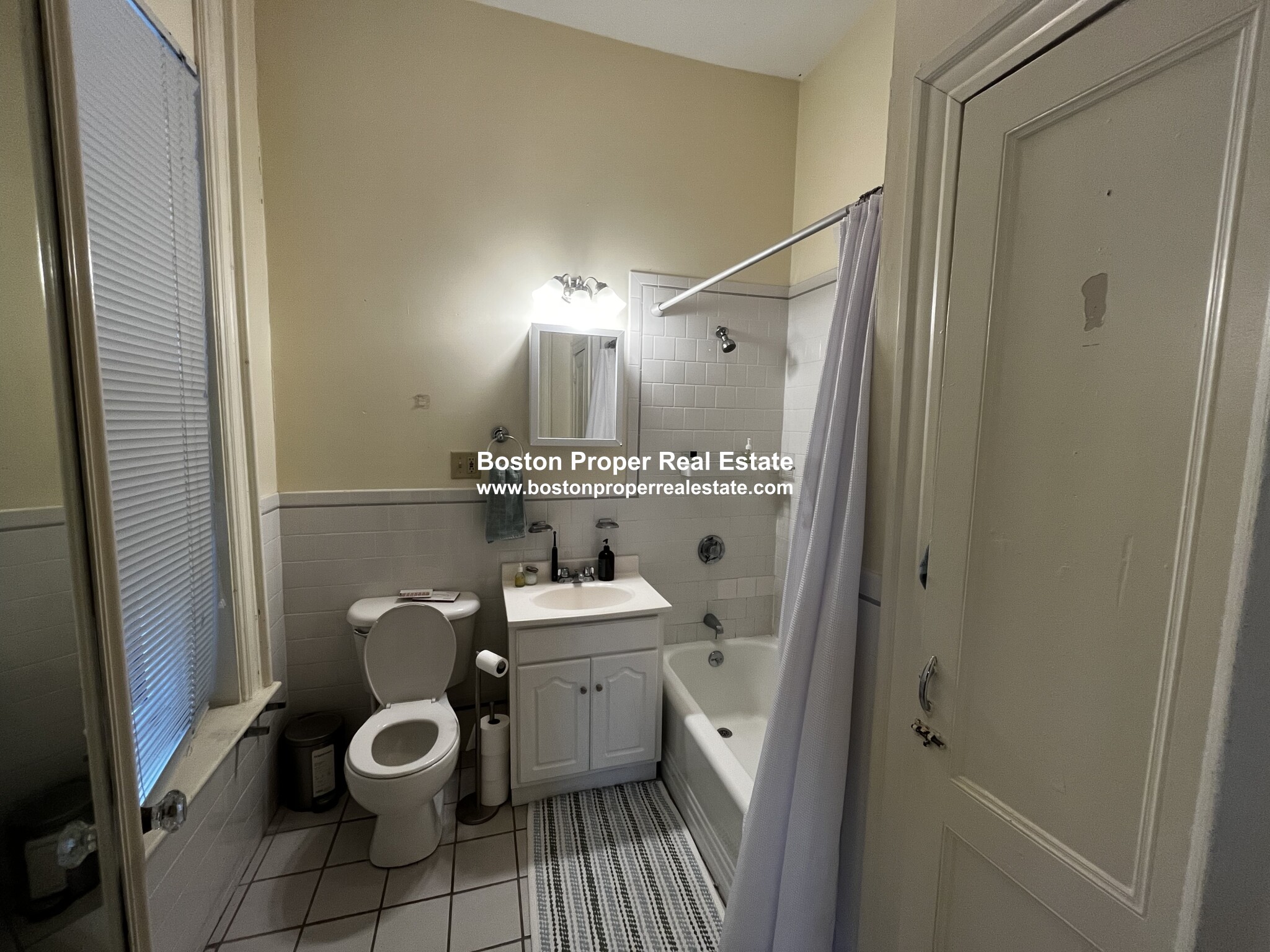 379 Commonwealth Ave, Back Bay