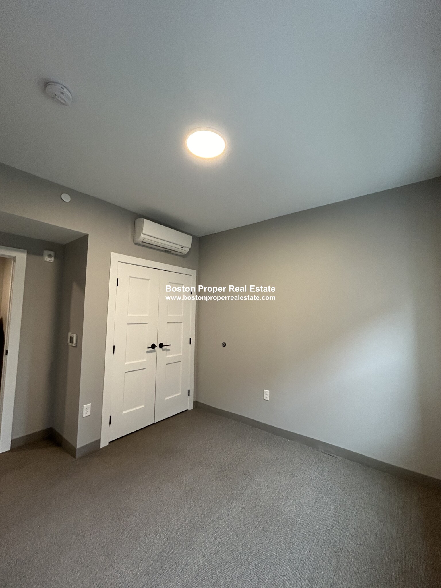 100 Hemenway St, Fenway