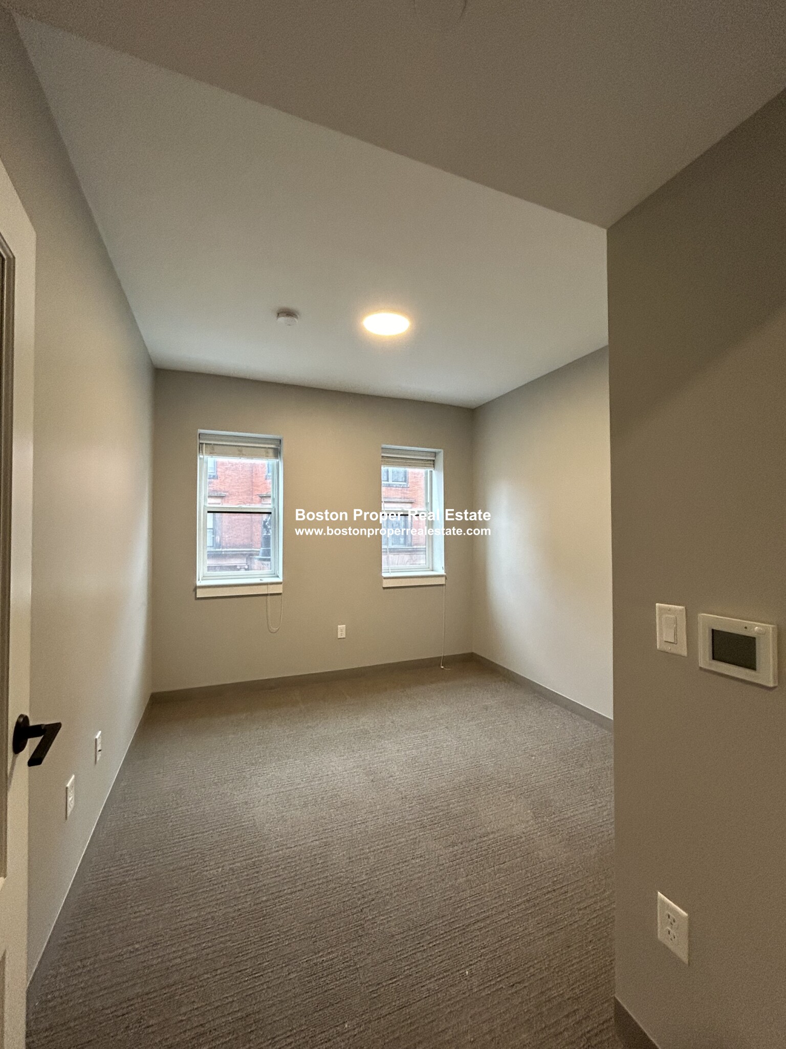 100 Hemenway St, Fenway