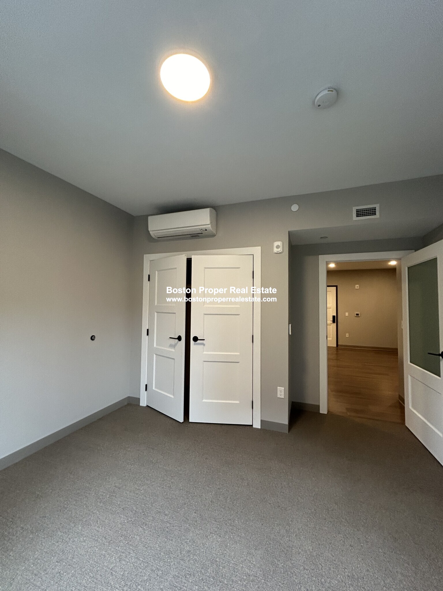 100 Hemenway St, Fenway