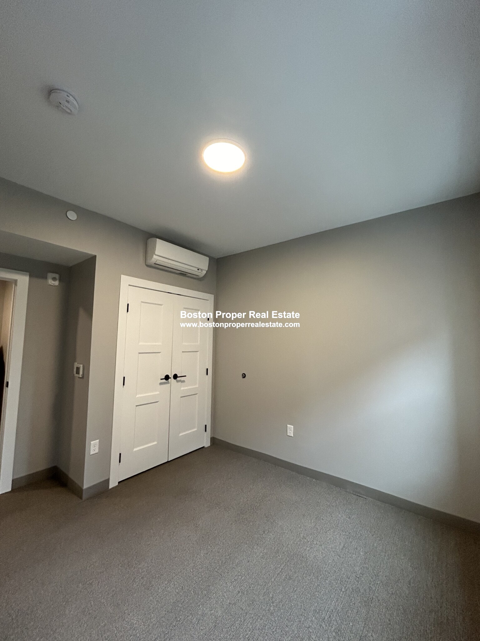 100 Hemenway St, Fenway