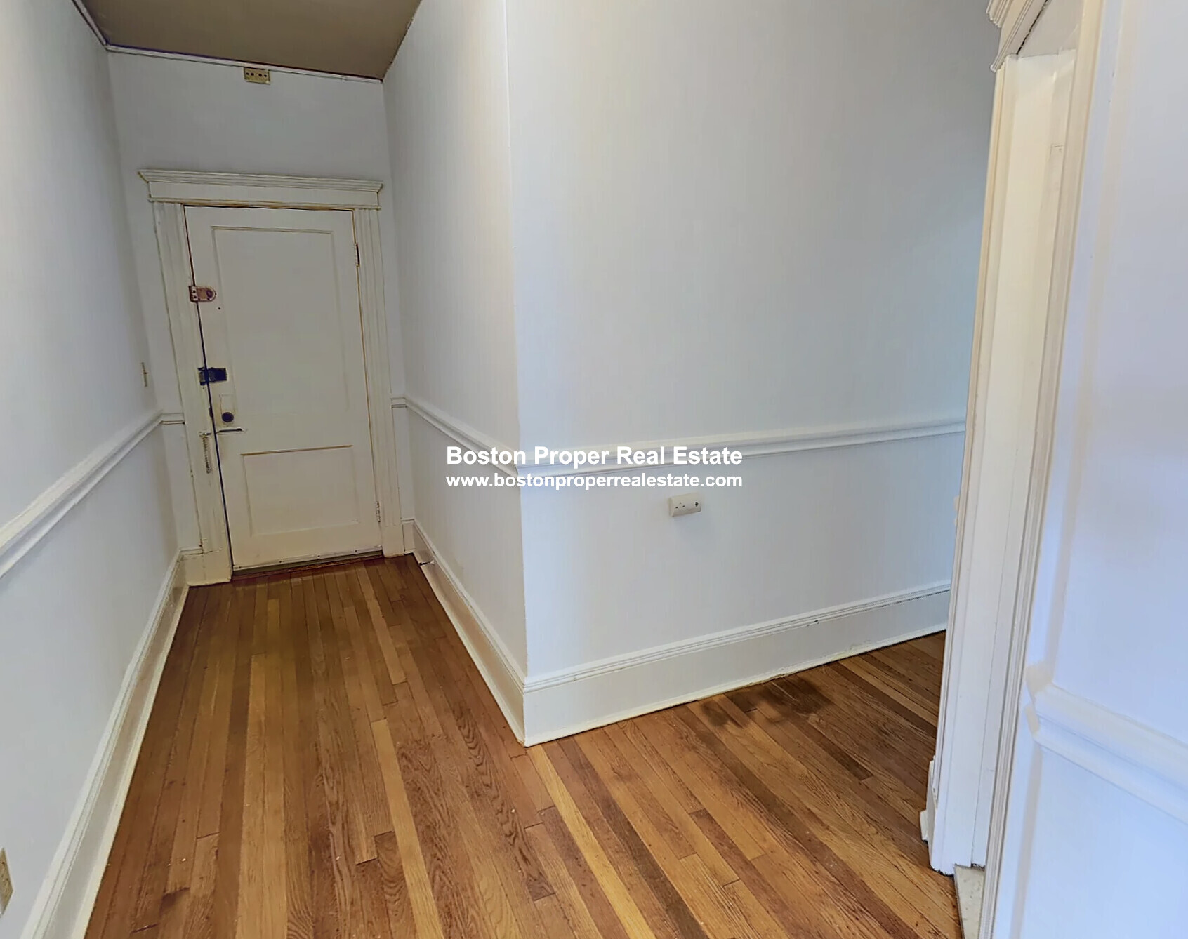 14 Palace Rd, Fenway