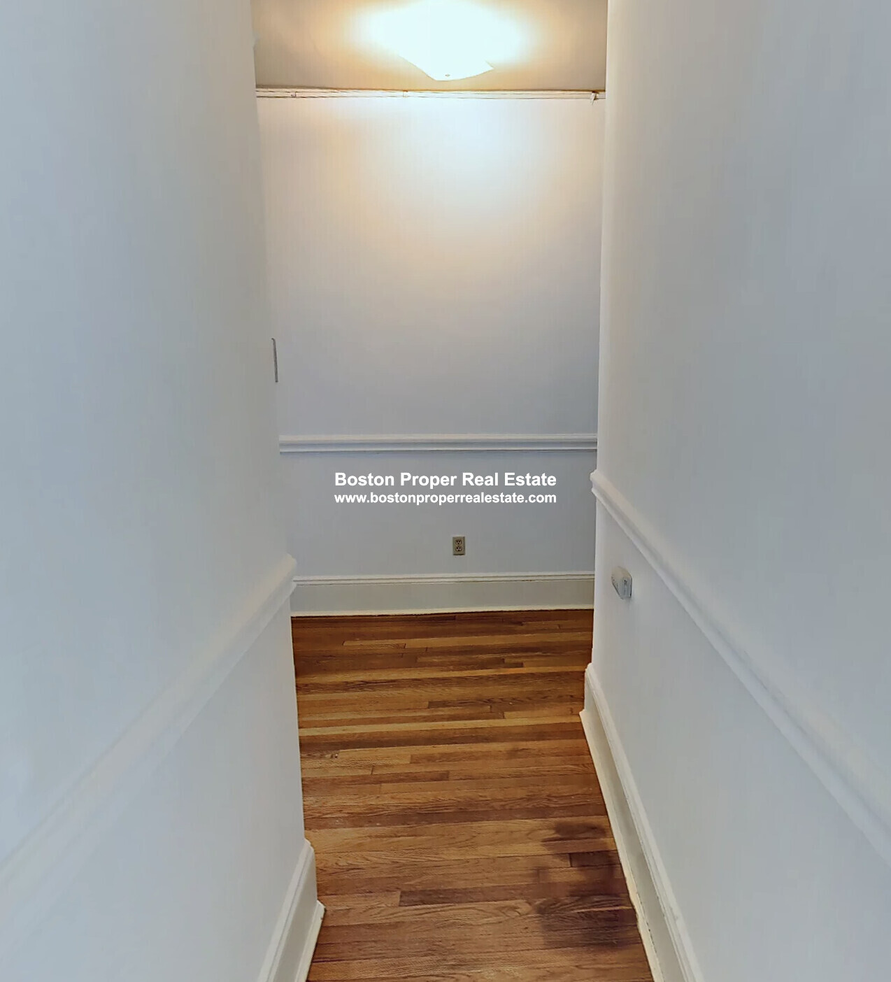 14 Palace Rd, Fenway