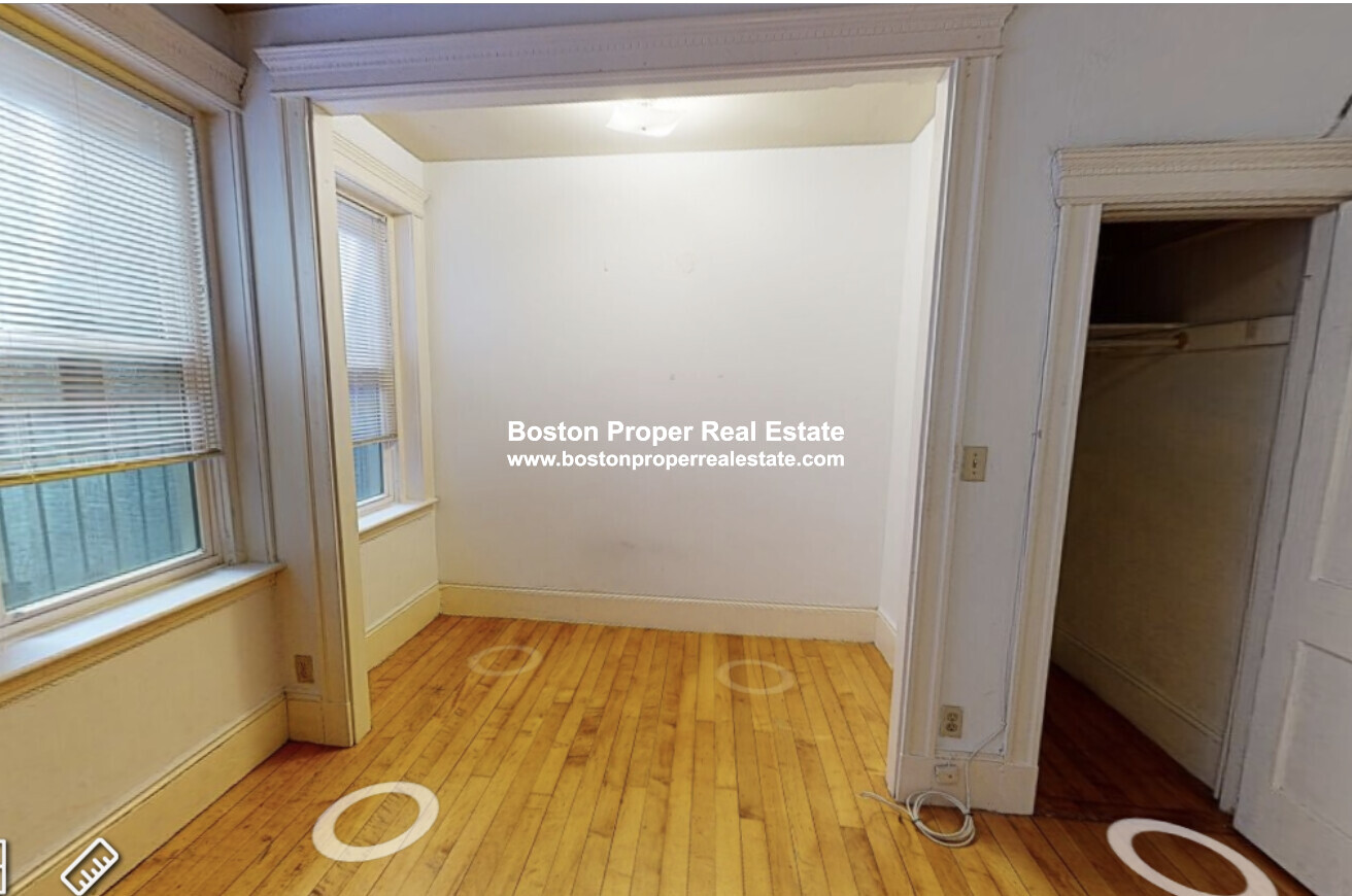 46 Westland Ave, Fenway