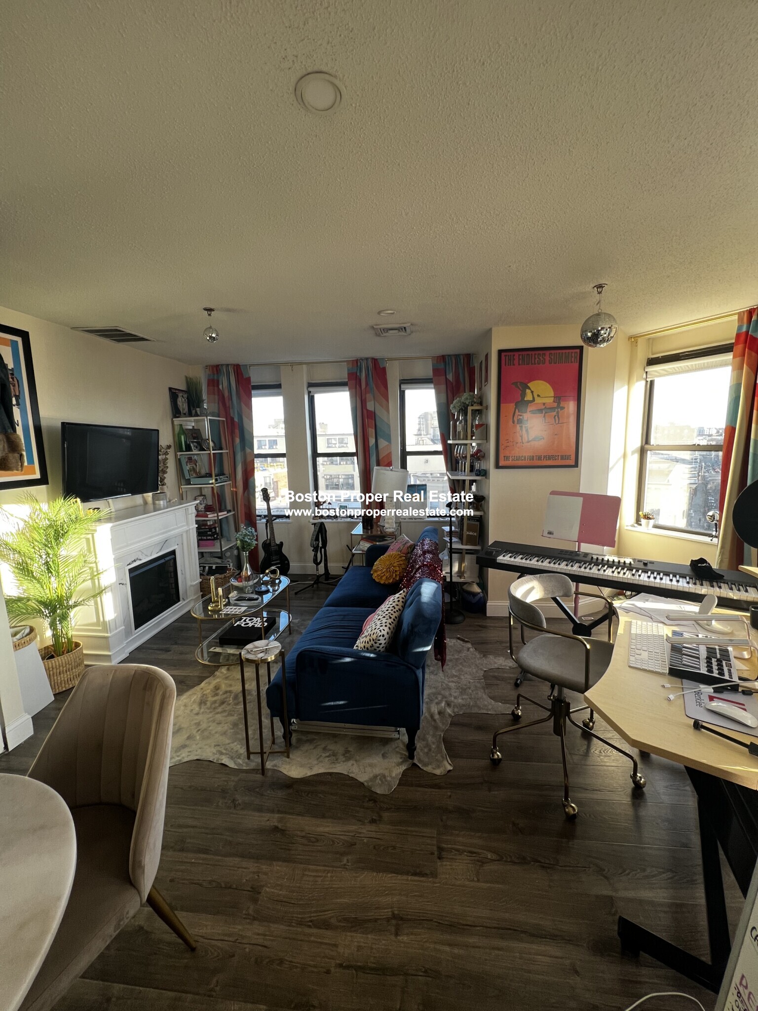 1126 Boylston St, Fenway