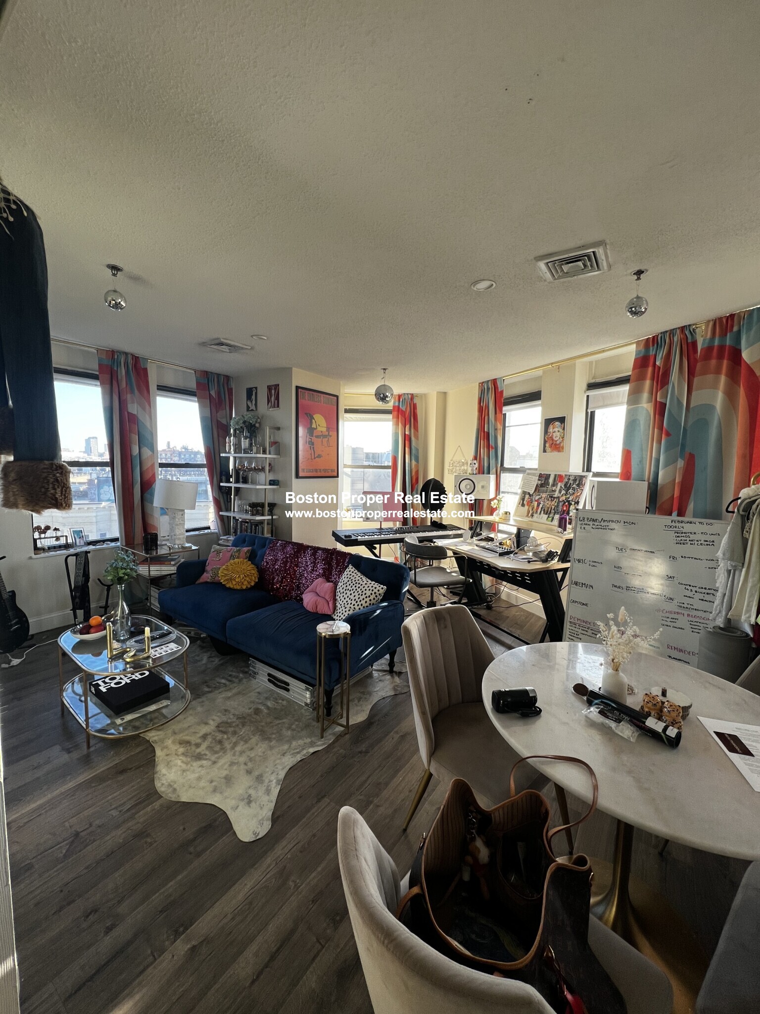 1126 Boylston St, Fenway