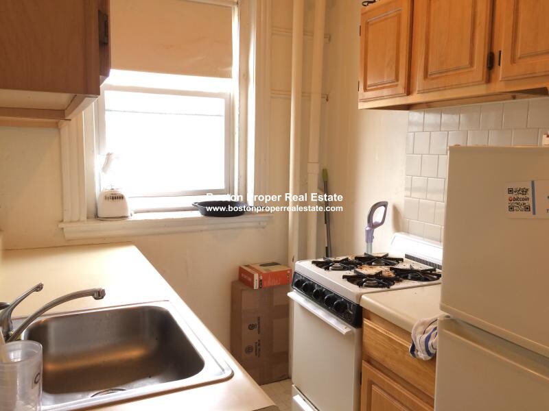 1197 Boylston St, Fenway